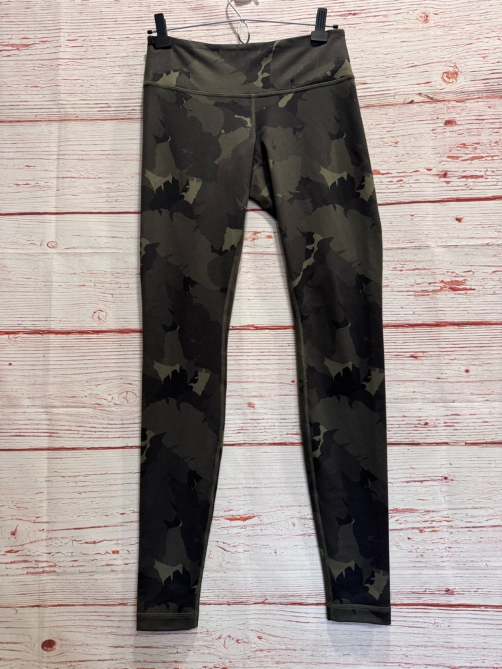 Lululemon Wunder Under Pant Full-On Luon in Palm Party Fatigue Green Black Sz 6 - Picture 2 of 10